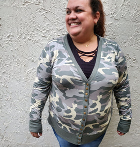 Plus Size Camouflage Print Snap Button Cardigan